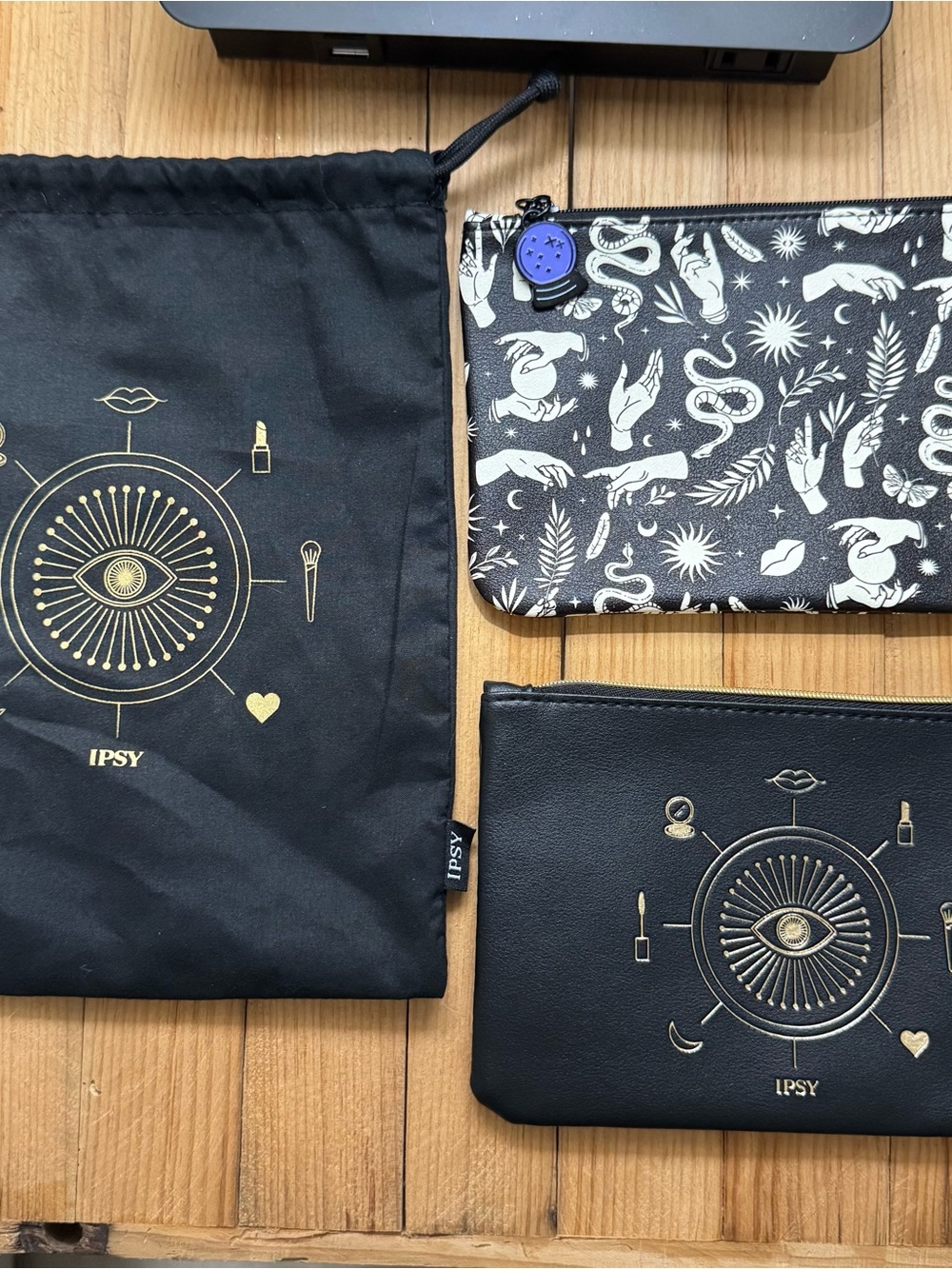 Ipsy ‘You’re Magic’ Cosmetic Bag w/Dust Bag &